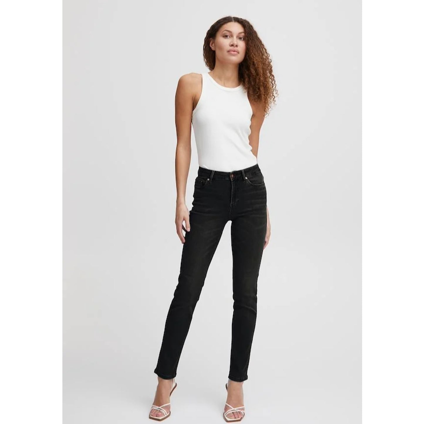 Pulz Emma Jeans Medium Straight